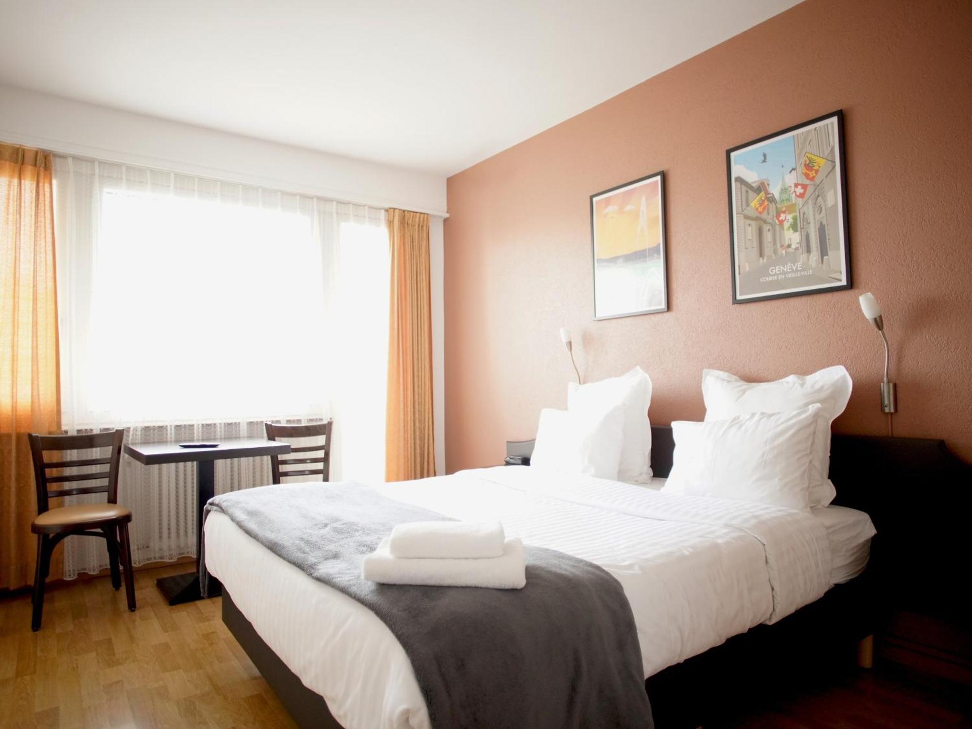 Primadom Aparthotel Женева Екстериор снимка