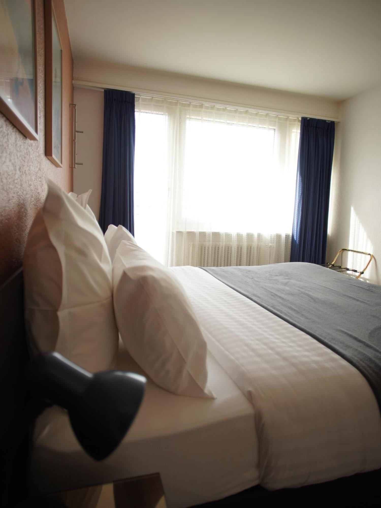 Primadom Aparthotel Женева Екстериор снимка