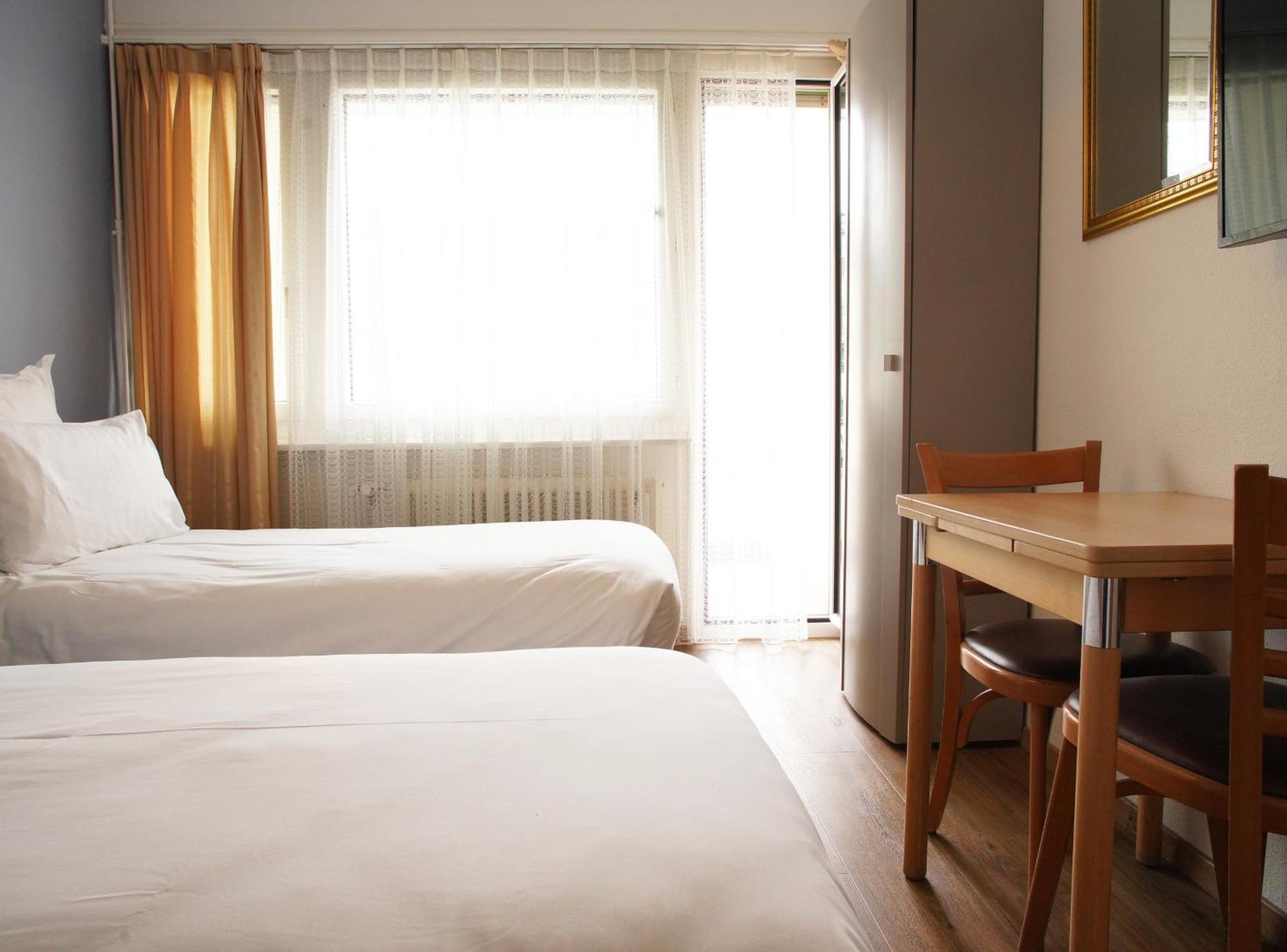 Primadom Aparthotel Женева Екстериор снимка