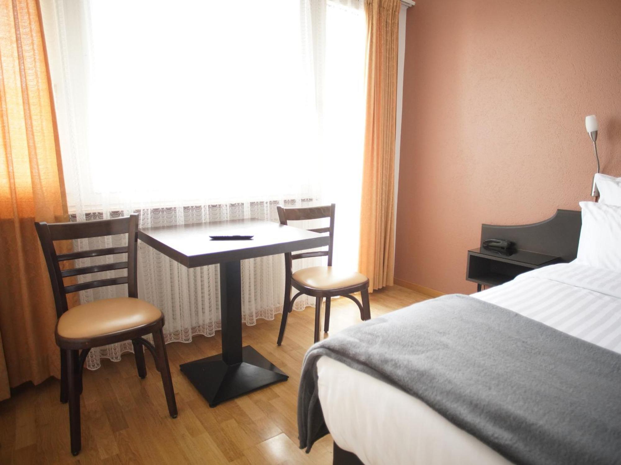 Primadom Aparthotel Женева Екстериор снимка