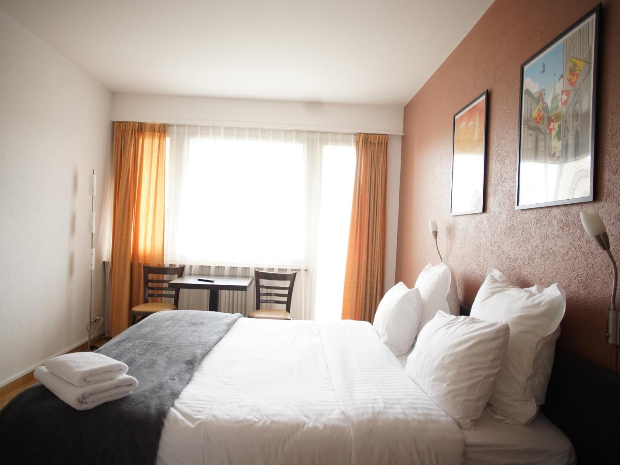 Primadom Aparthotel Женева Екстериор снимка